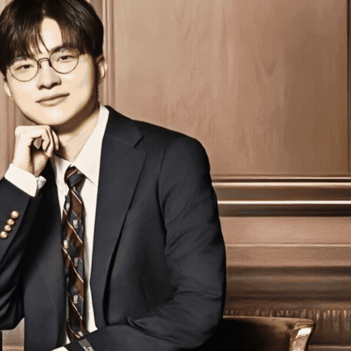 Latest photo of Faker