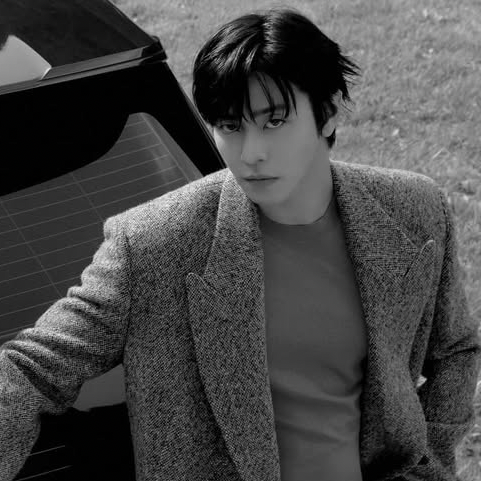 Foto terbaru dari Ahn Hyoseop