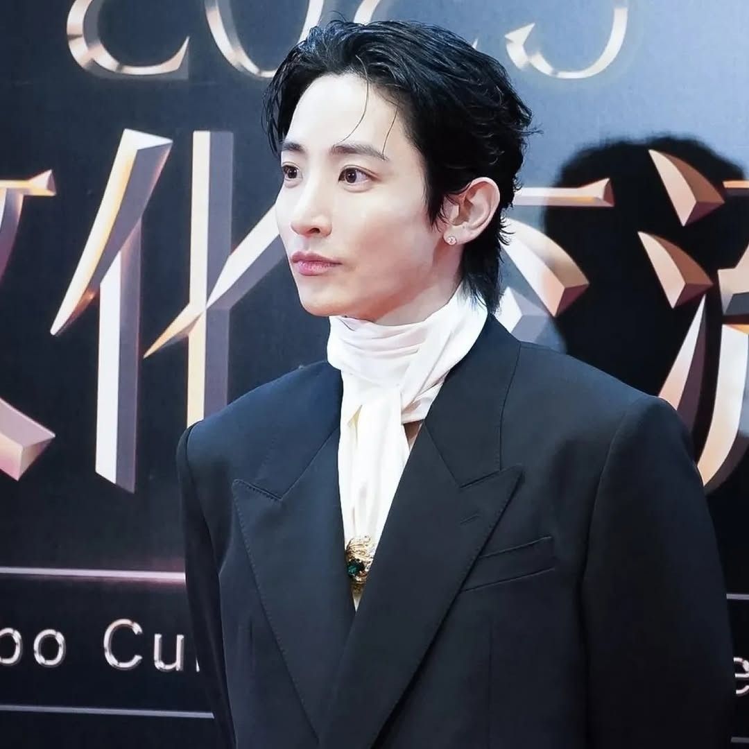A moment captured by a fan of Lee Soohyuk
