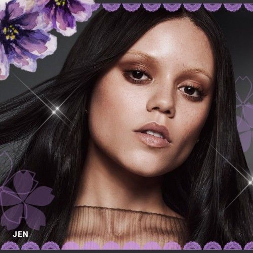 Behind-the-scenes cut of Jenna Ortega