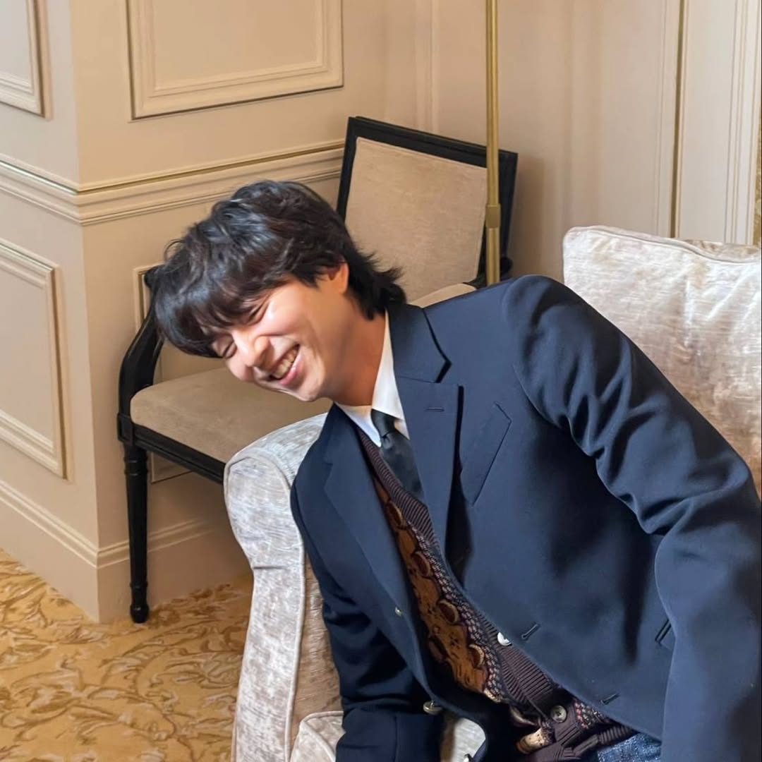 Foto terbaru dari Gong Yoo