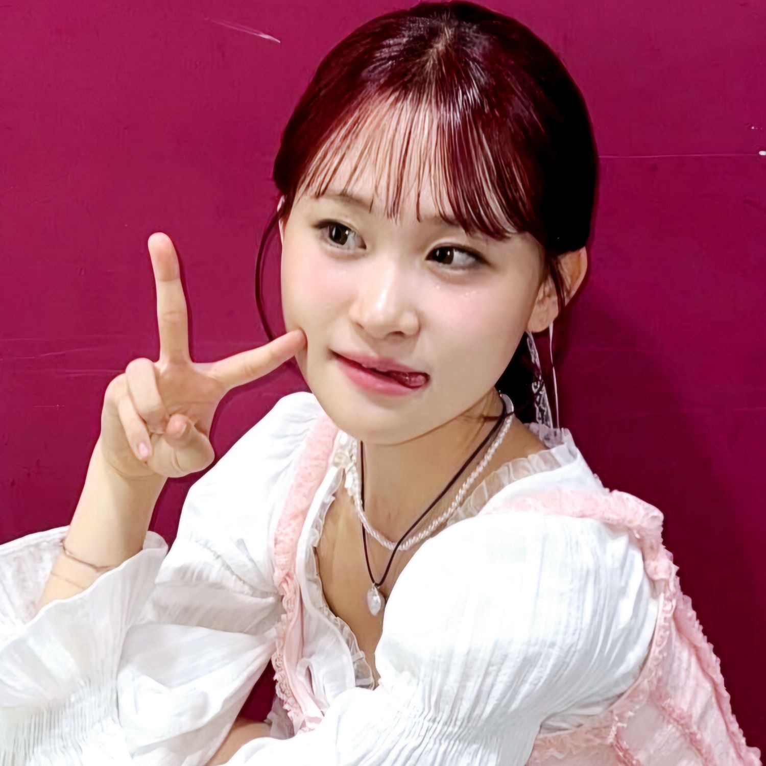 Behind-the-scenes cut of Kim Dahyun