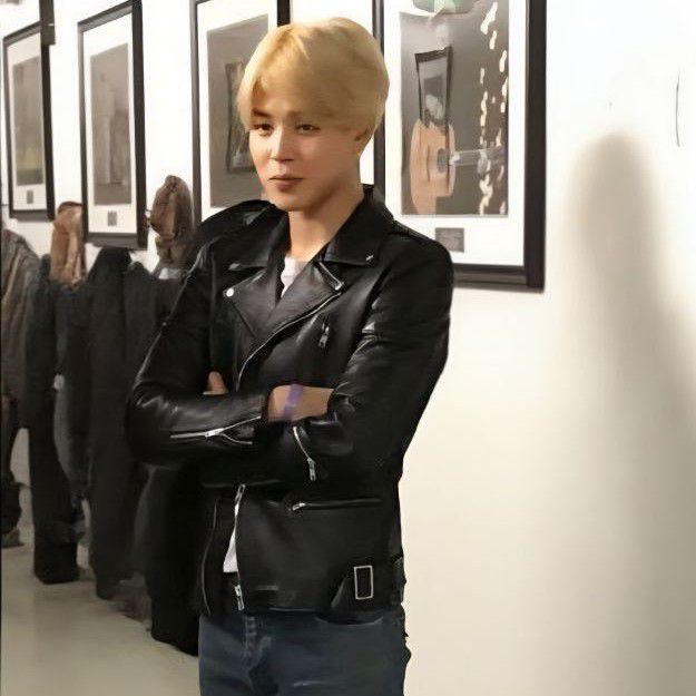 Recent activity shot of Ha Jimin