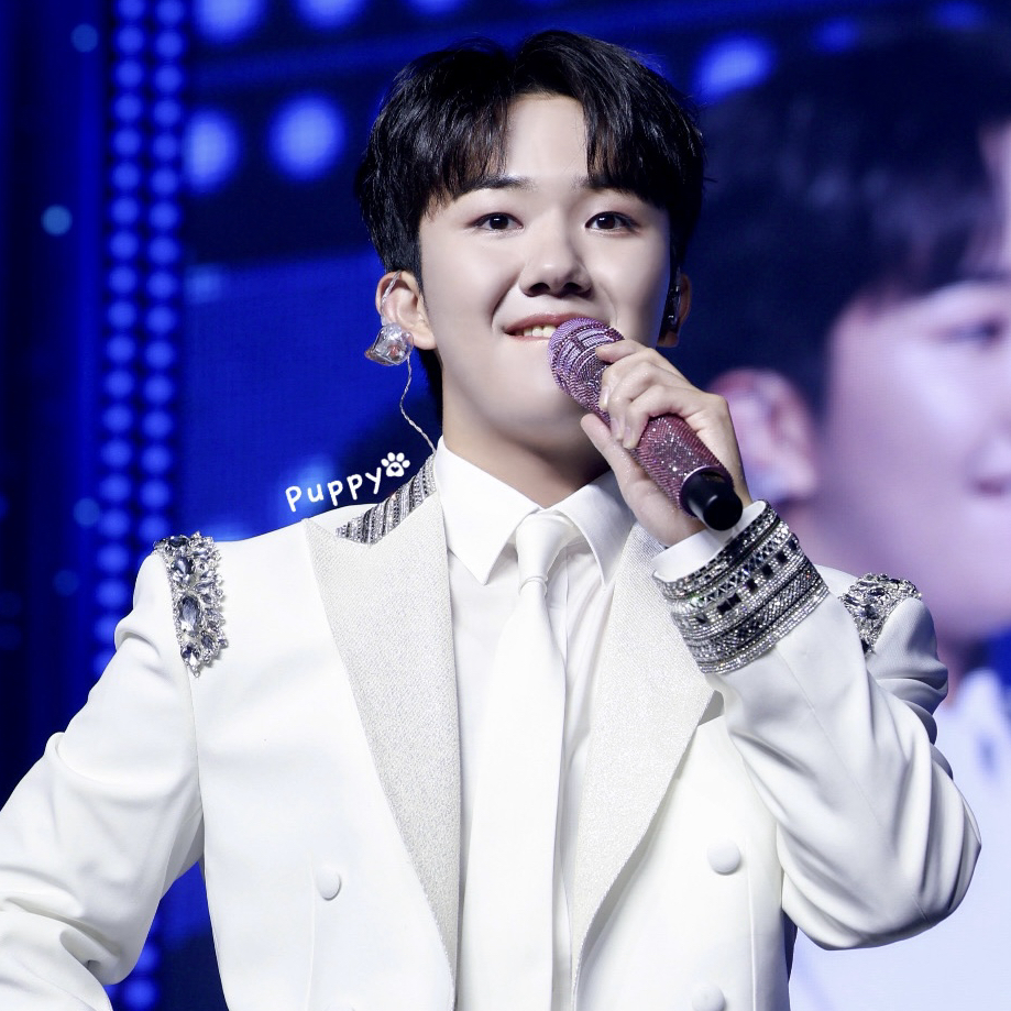 Behind-the-scenes cut of Nam Seungmin