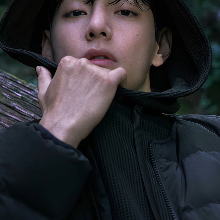 Behind-the-scenes cut of Kim Taehyung (V)