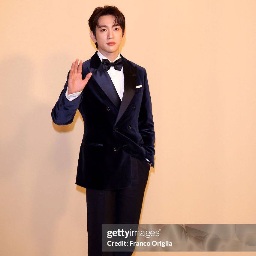 Foto terbaru dari Park Jinyoung