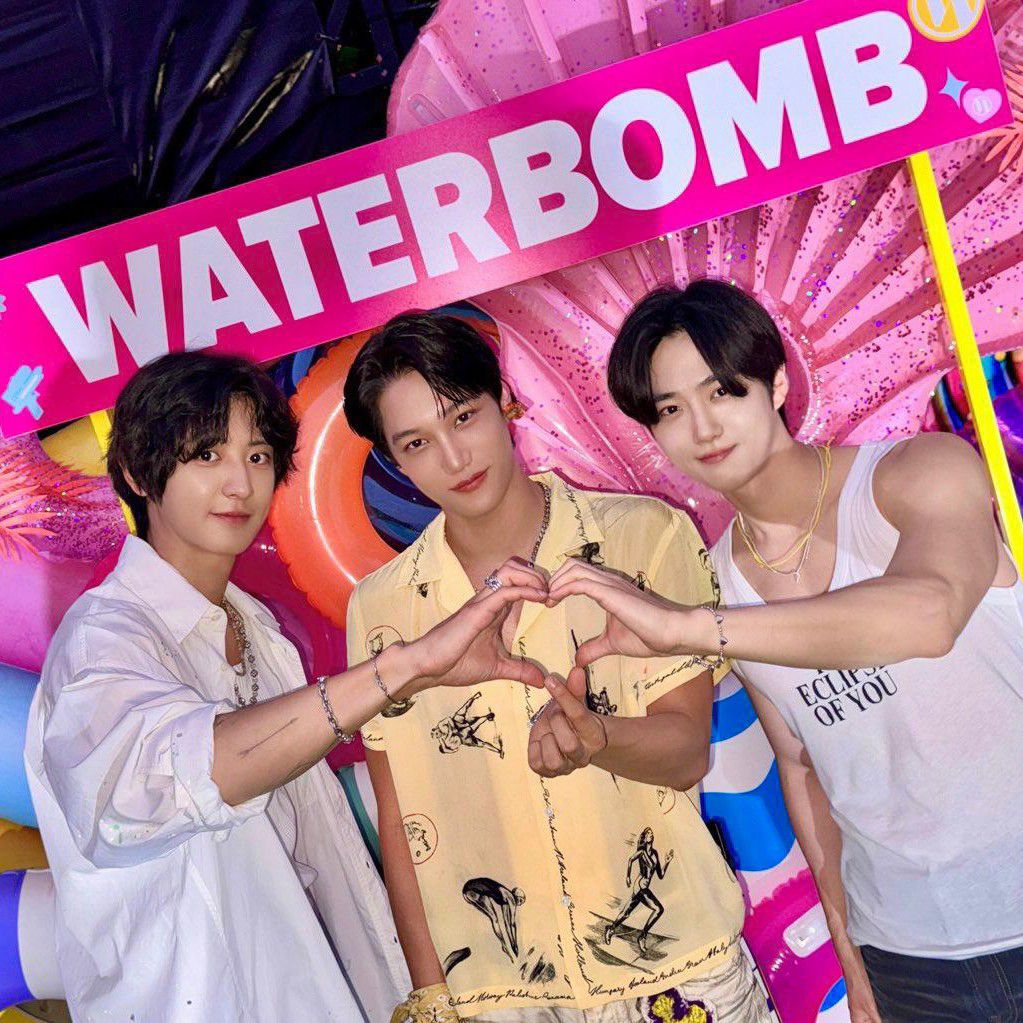 카이 최근 활동샷
