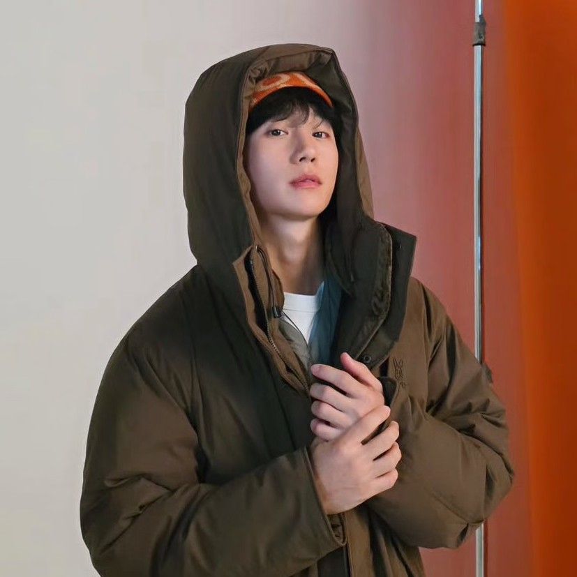 Recent activity shot of Jung Haein