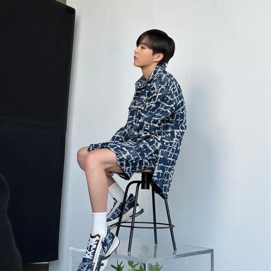 粉絲拍下的都暻秀 (D.O.)瞬間