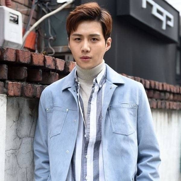 Cuplikan di balik layar dari Kim Seonho