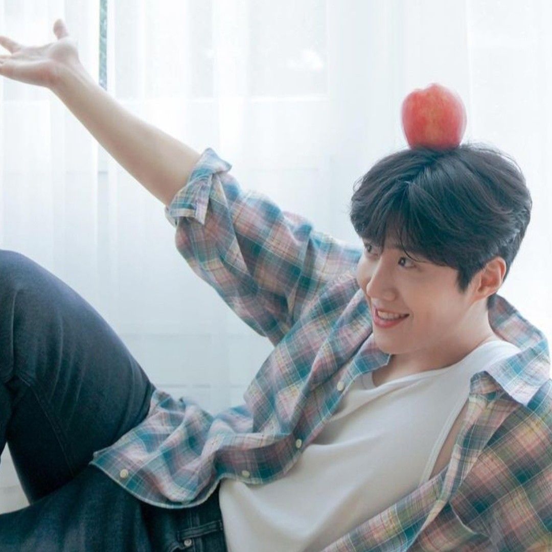 Latest photo of Kim Seonho