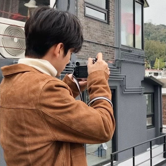 A moment captured by a fan of Ong Seongwu