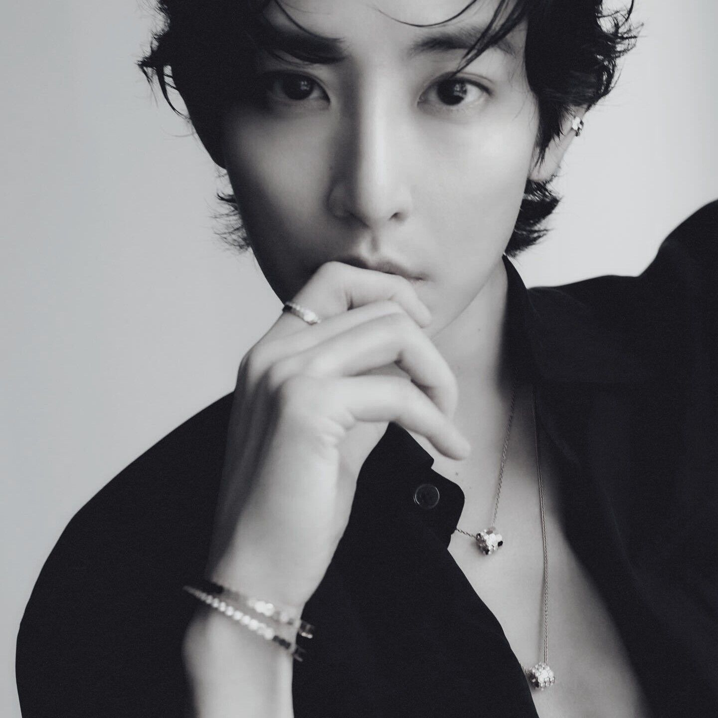 Behind-the-scenes cut of Lee Soohyuk