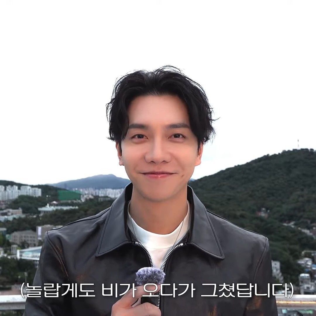 粉丝拍下的李升基瞬间