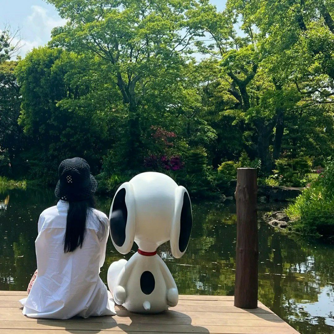 Behind-the-scenes cut of Jisoo (1995)