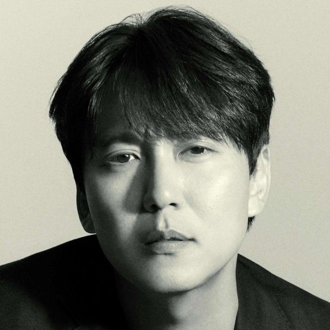 Behind-the-scenes cut of Kim Namgil