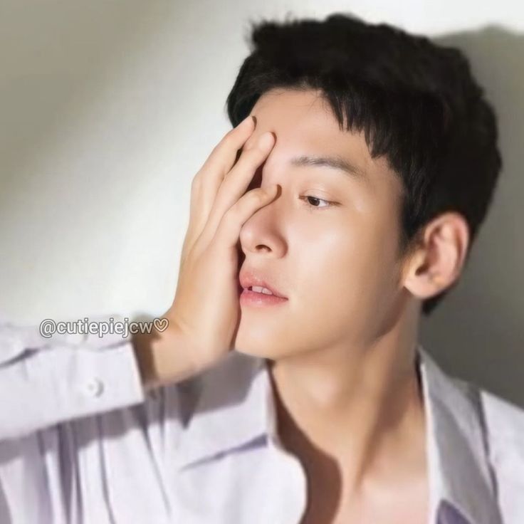 チ・チャンウクの最新写真