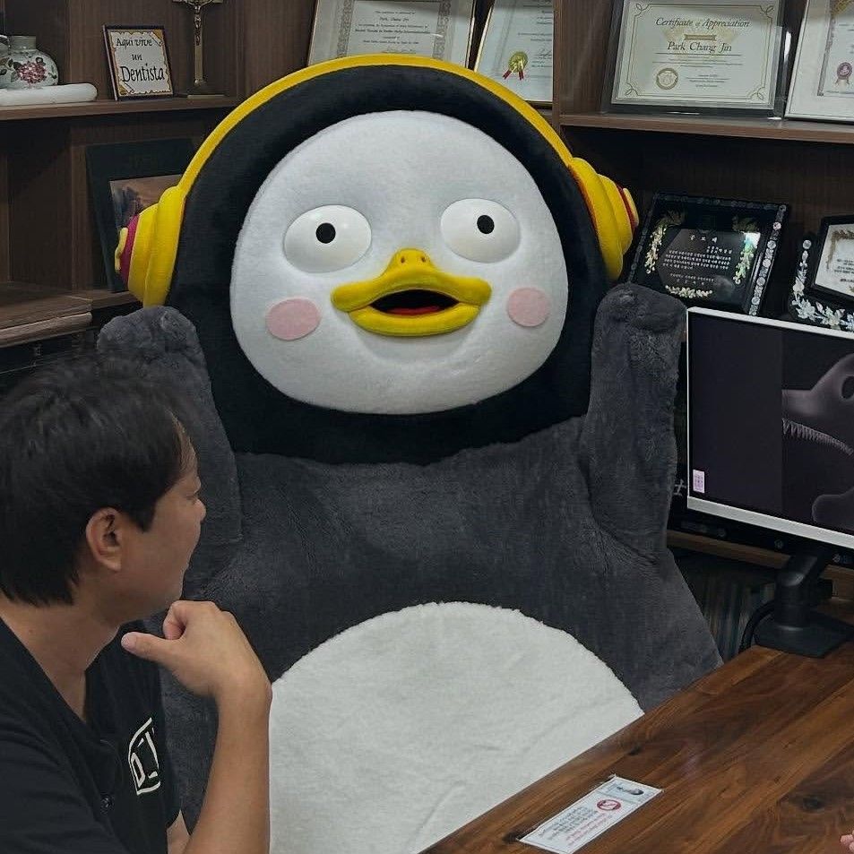 A moment captured by a fan of Pengsoo