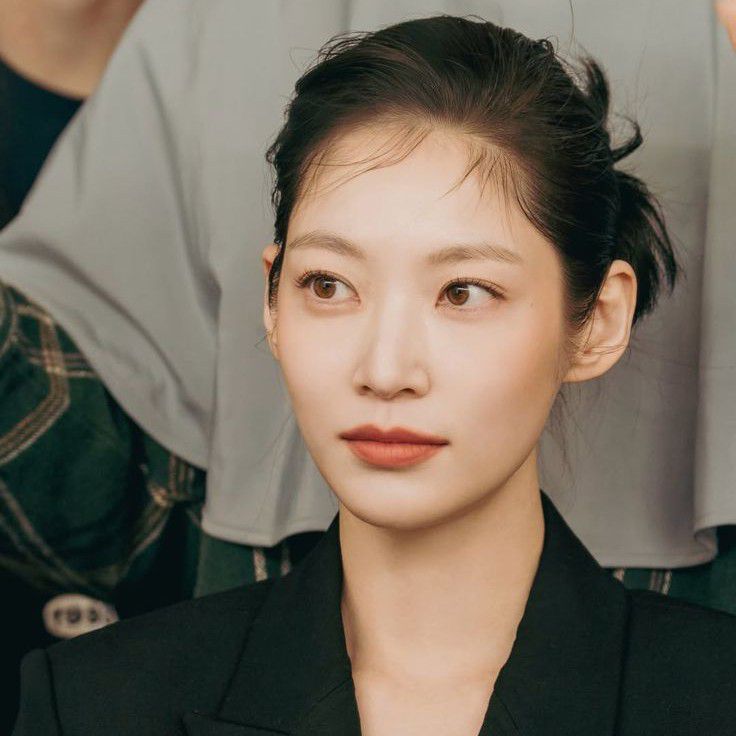 Recent activity shot of Gong Seungyeon