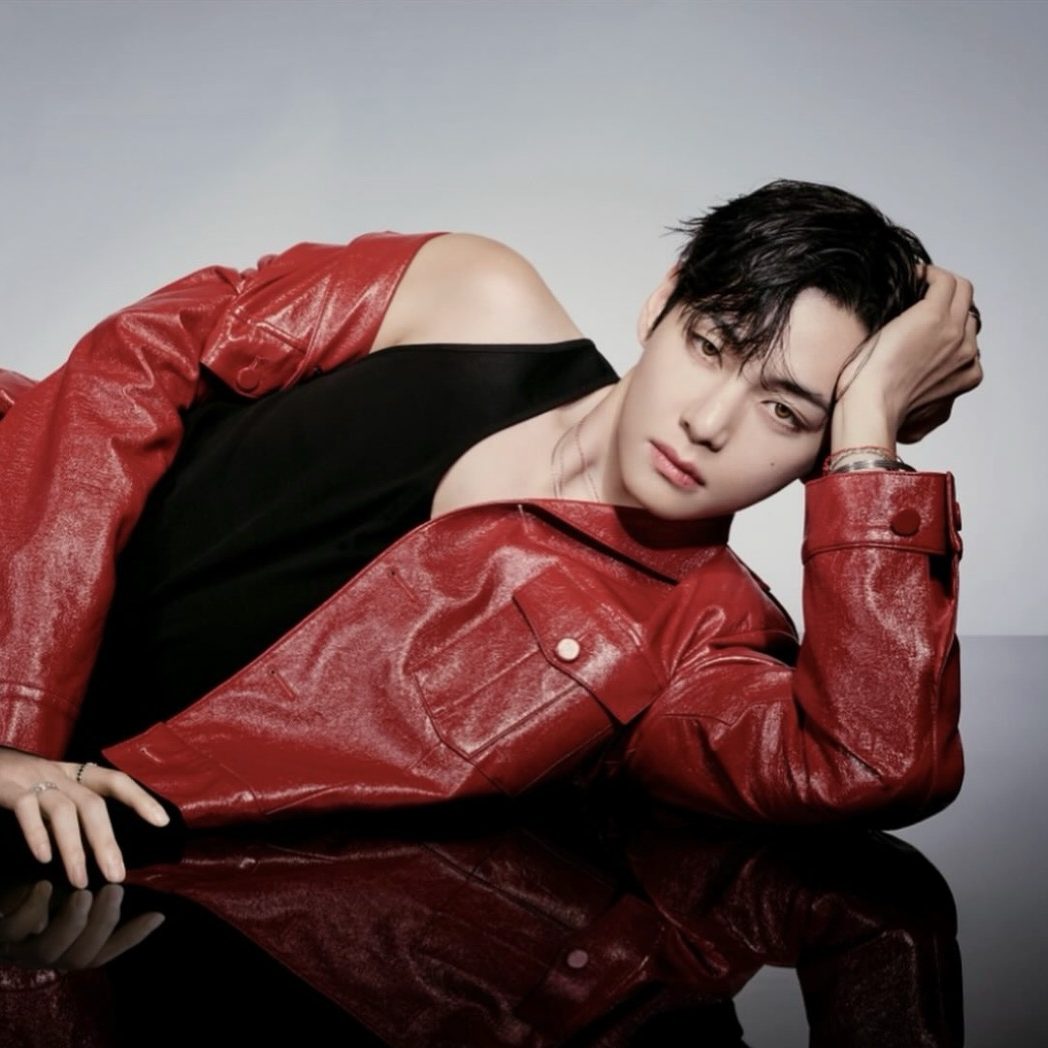 Latest photo of Kim Taehyung (V)