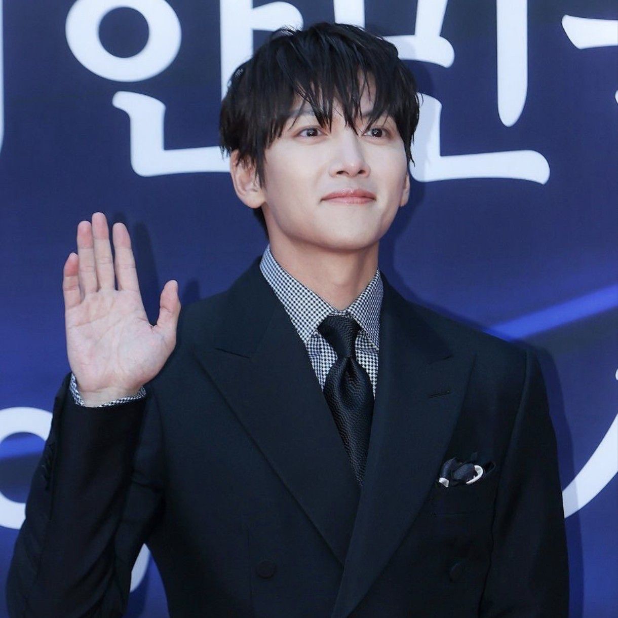 A moment captured by a fan of Ji Changwook