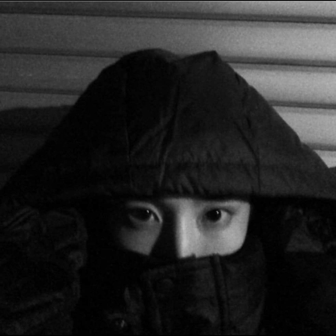 Behind-the-scenes cut of Lee Soohyuk