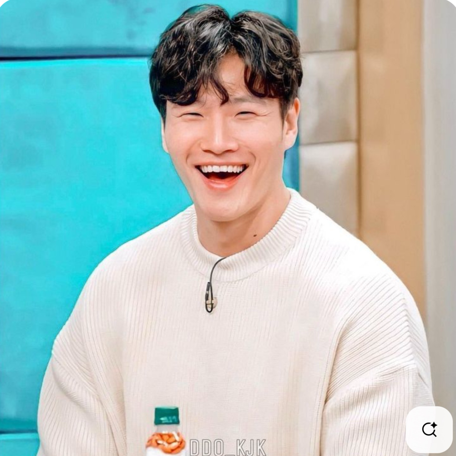 Behind-the-scenes cut of Kim Jongkook