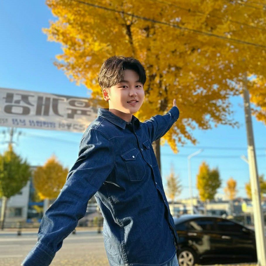 Behind-the-scenes cut of Park Sungon