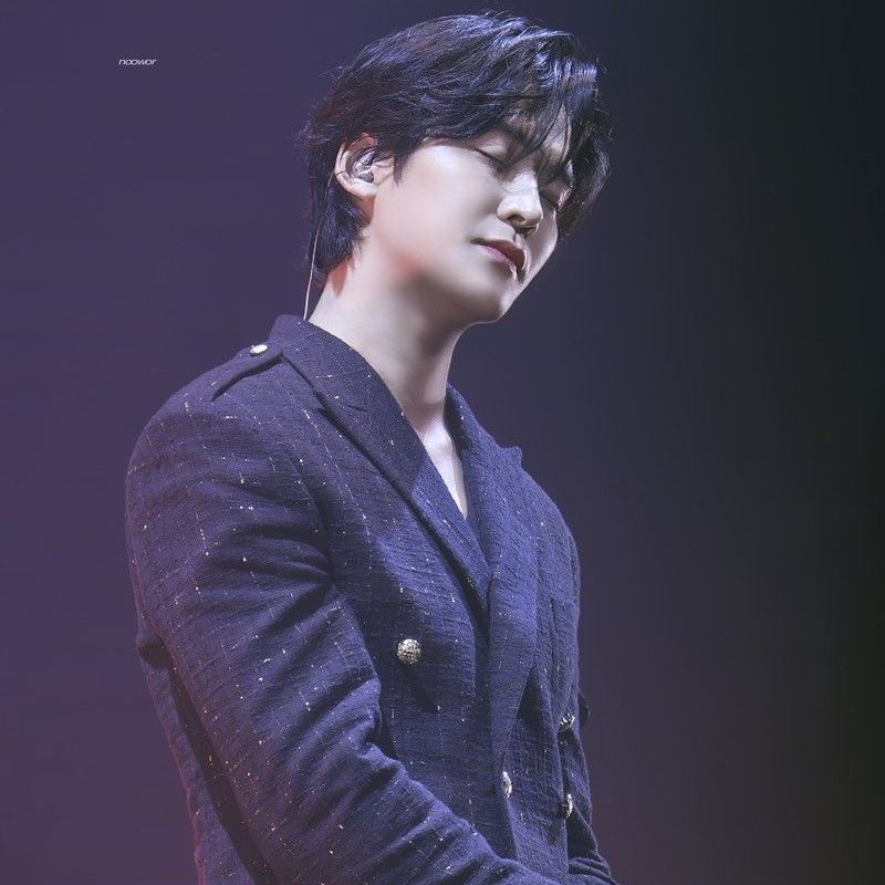 A moment captured by a fan of Rowoon