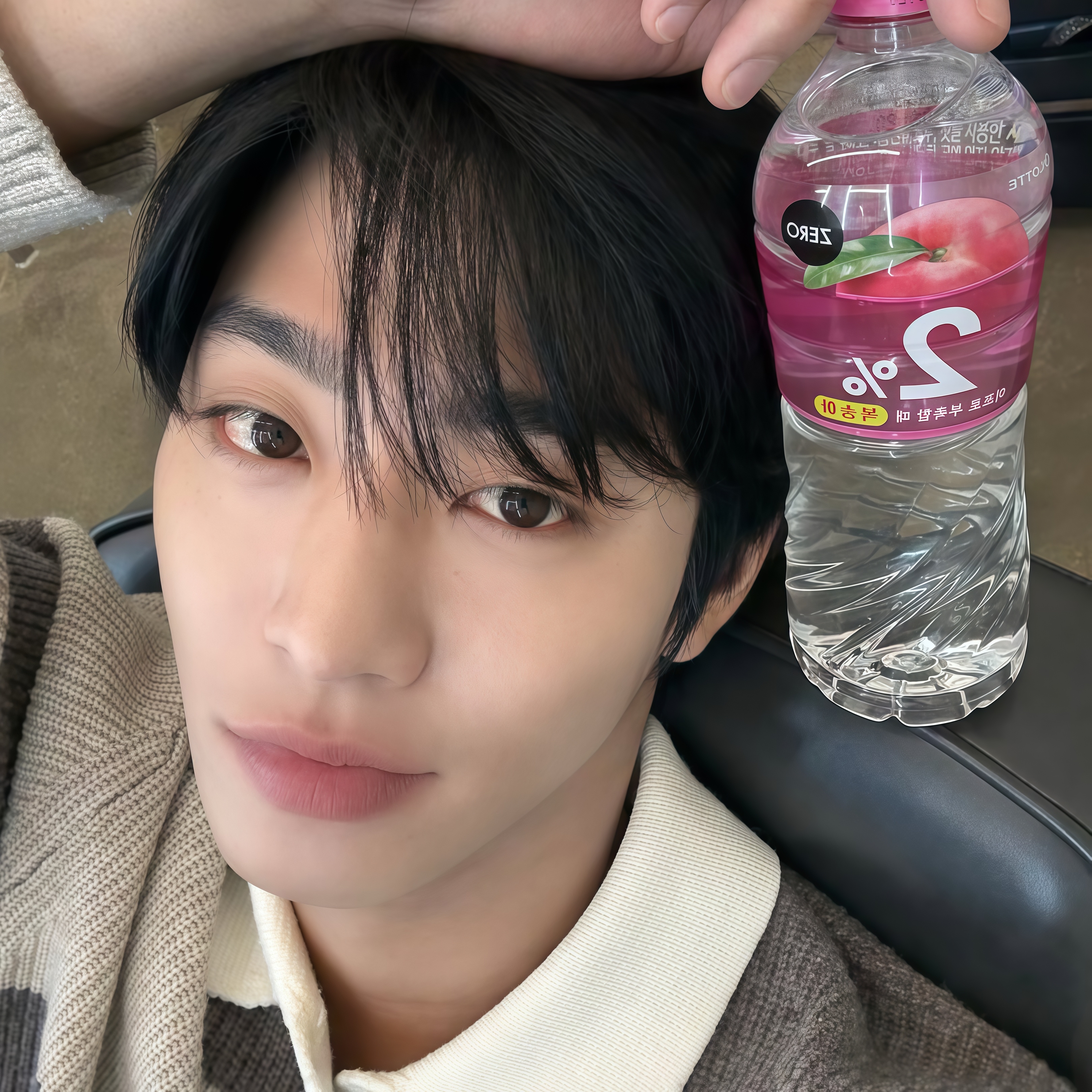 A moment captured by a fan of Ahn Hyoseop