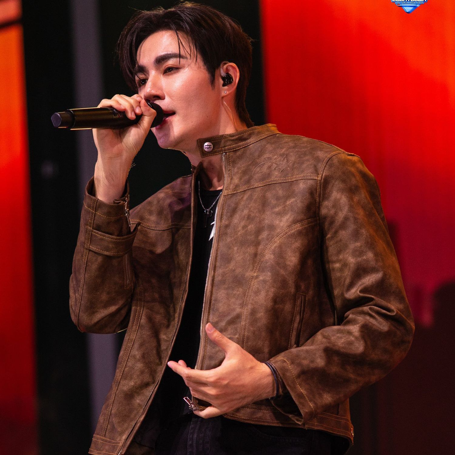 Recent activity shot of ZeePruk