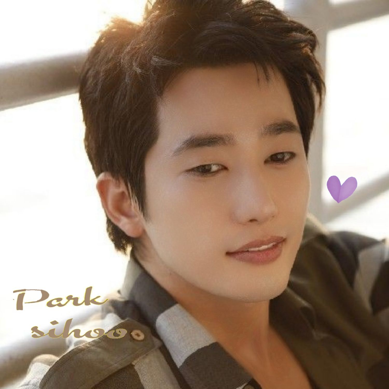 A moment captured by a fan of Park Sihoo