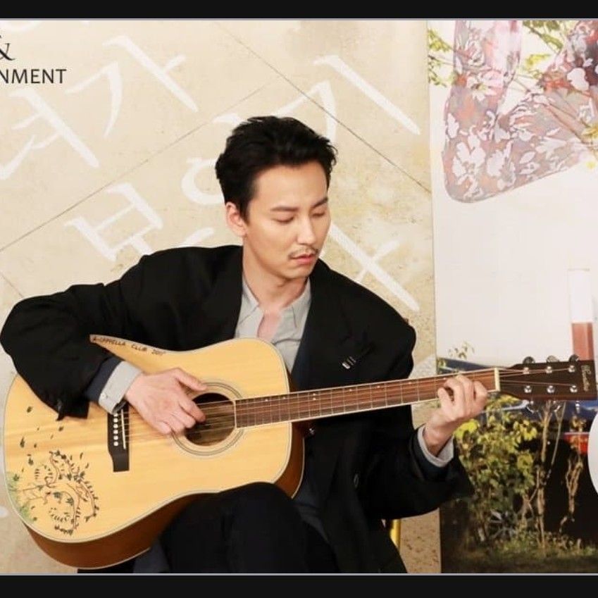 Latest photo of Kim Namgil