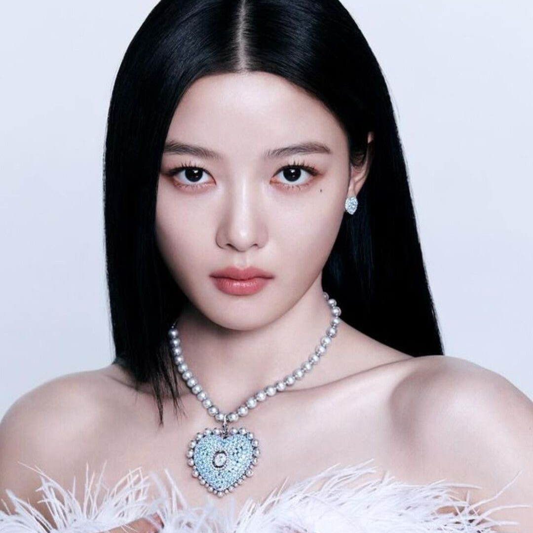 Recent activity shot of Kim Youjung