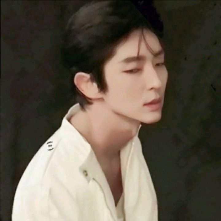 A moment captured by a fan of Lee Joongi