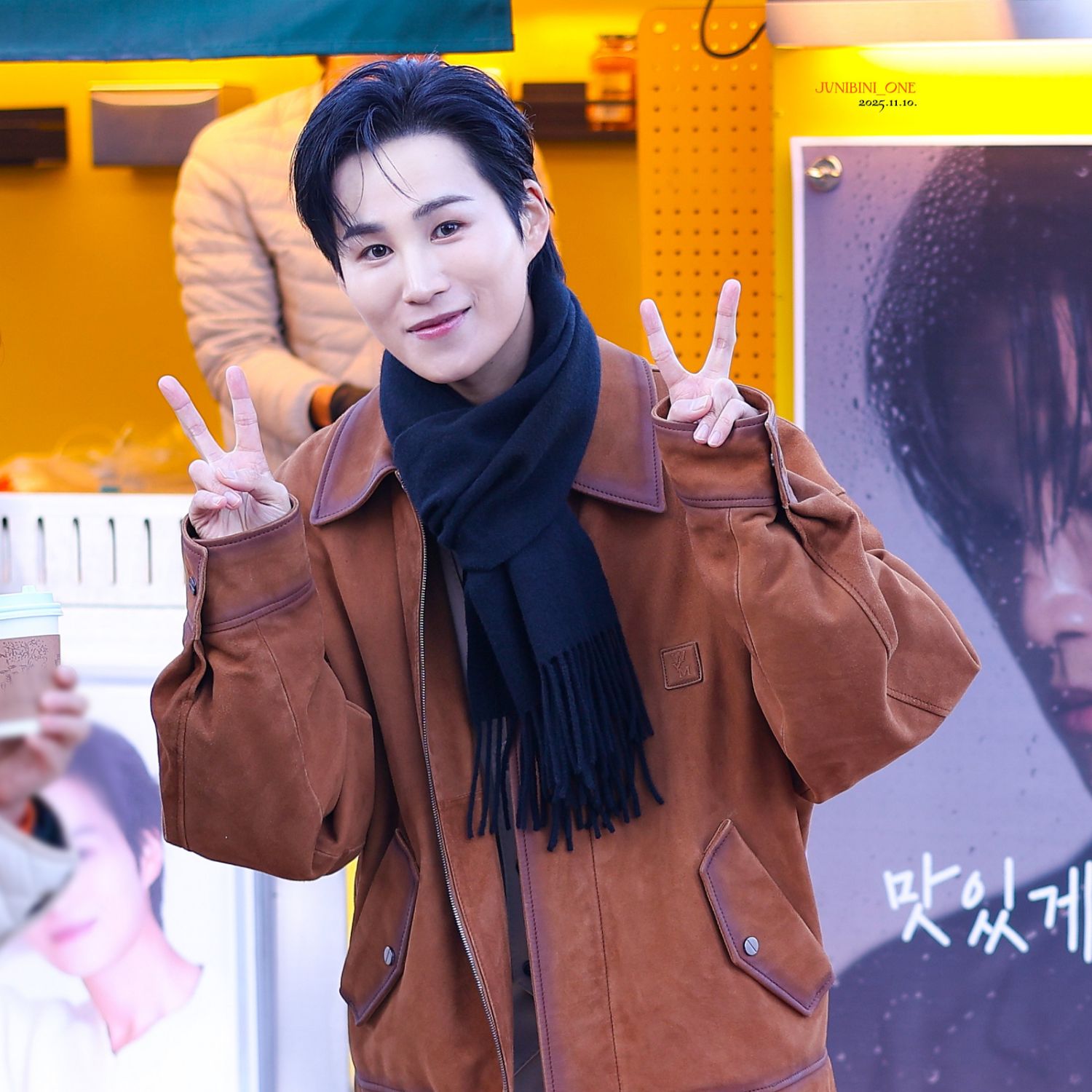 Momen yang diabadikan oleh penggemar Kim Heejae