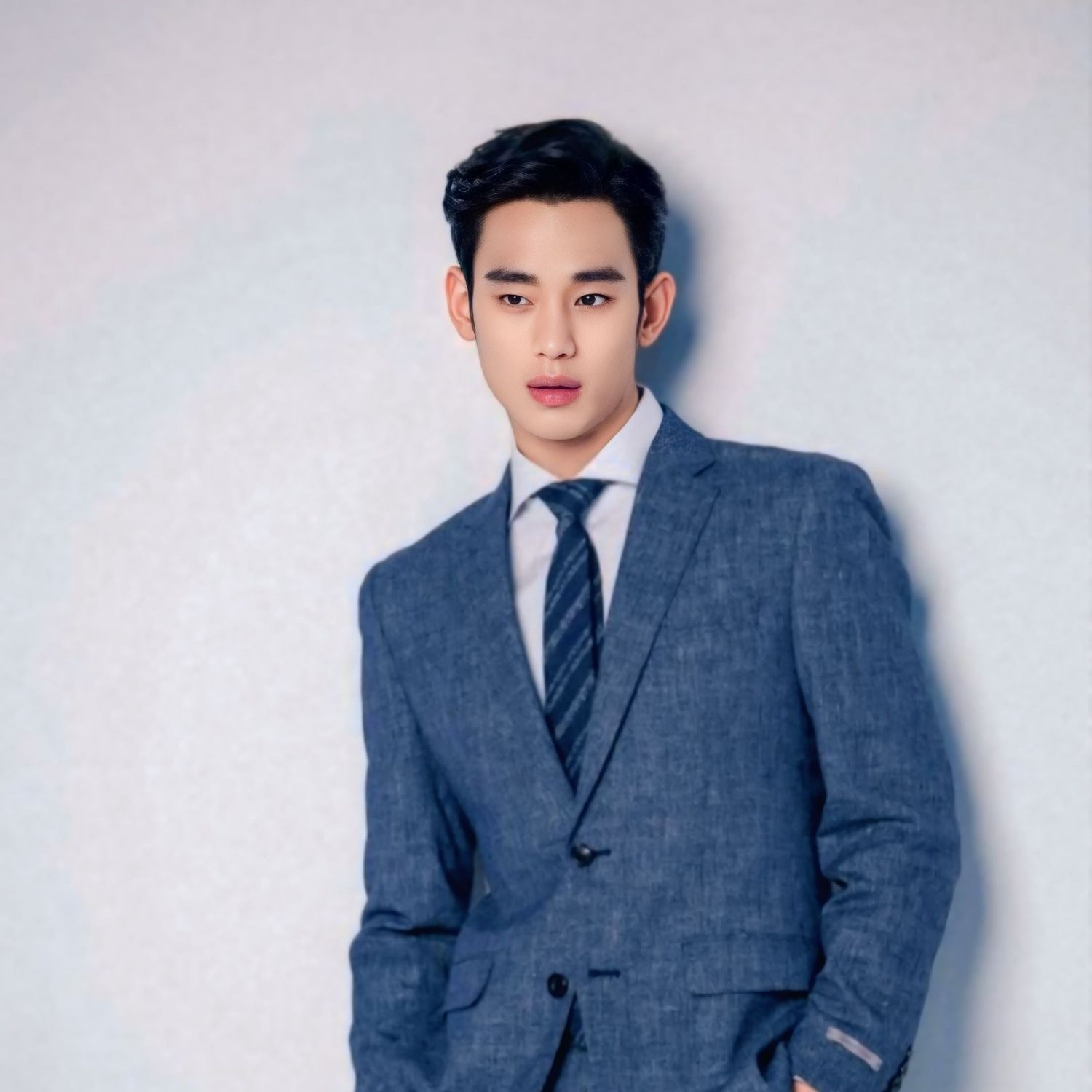 Latest photo of Kim Soohyun