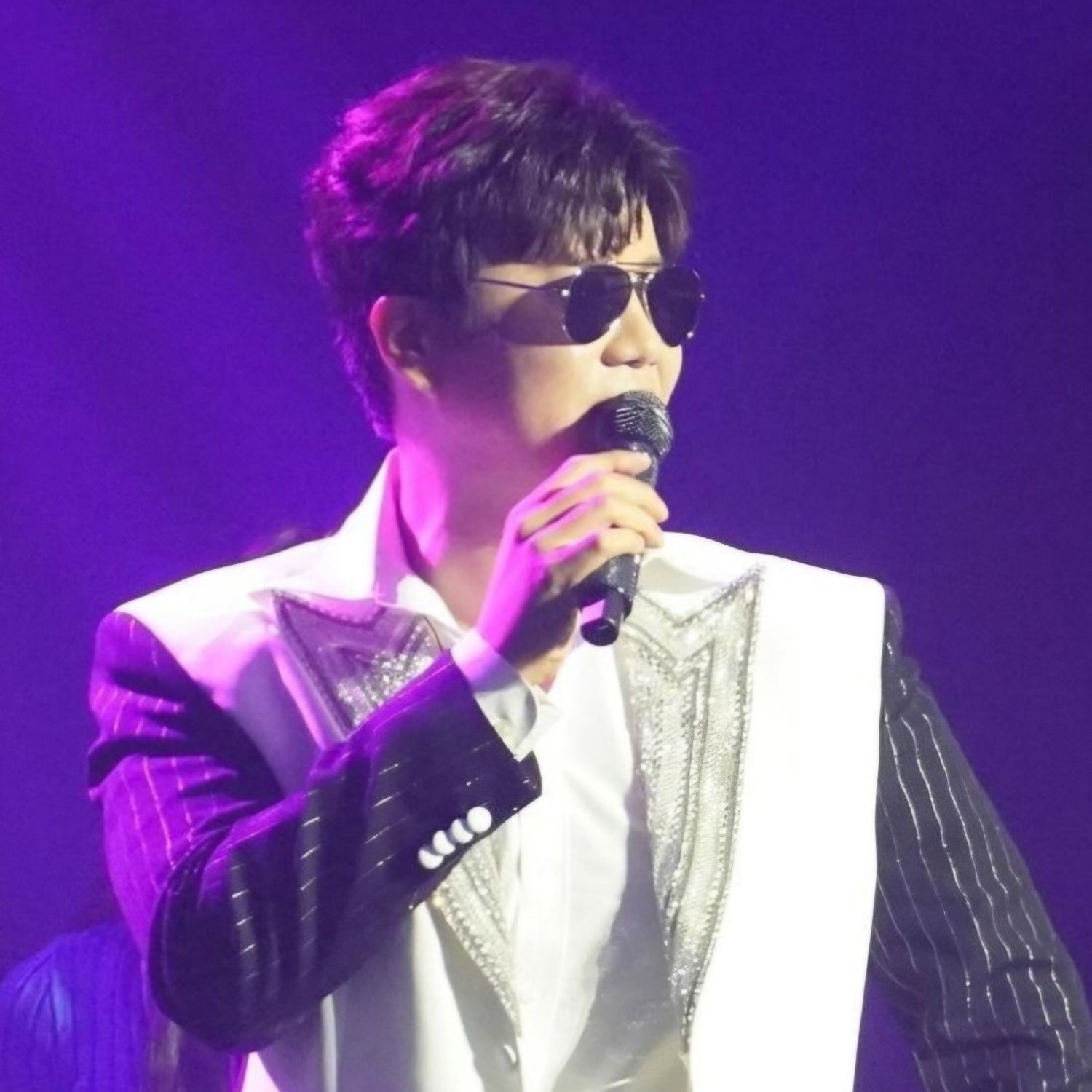 Recent activity shot of Jin Haesung