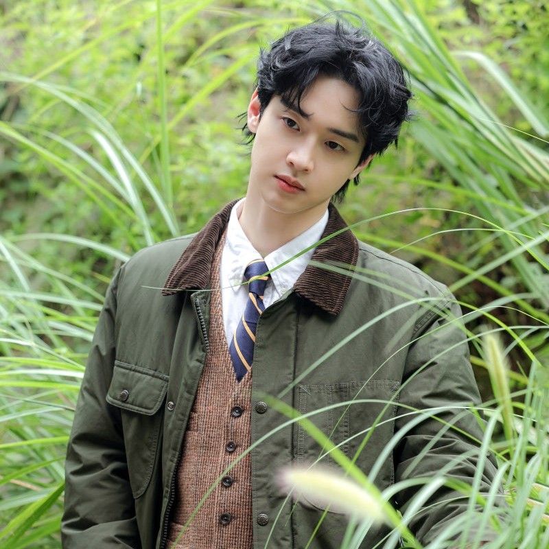 A moment captured by a fan of Jang Dongyoon