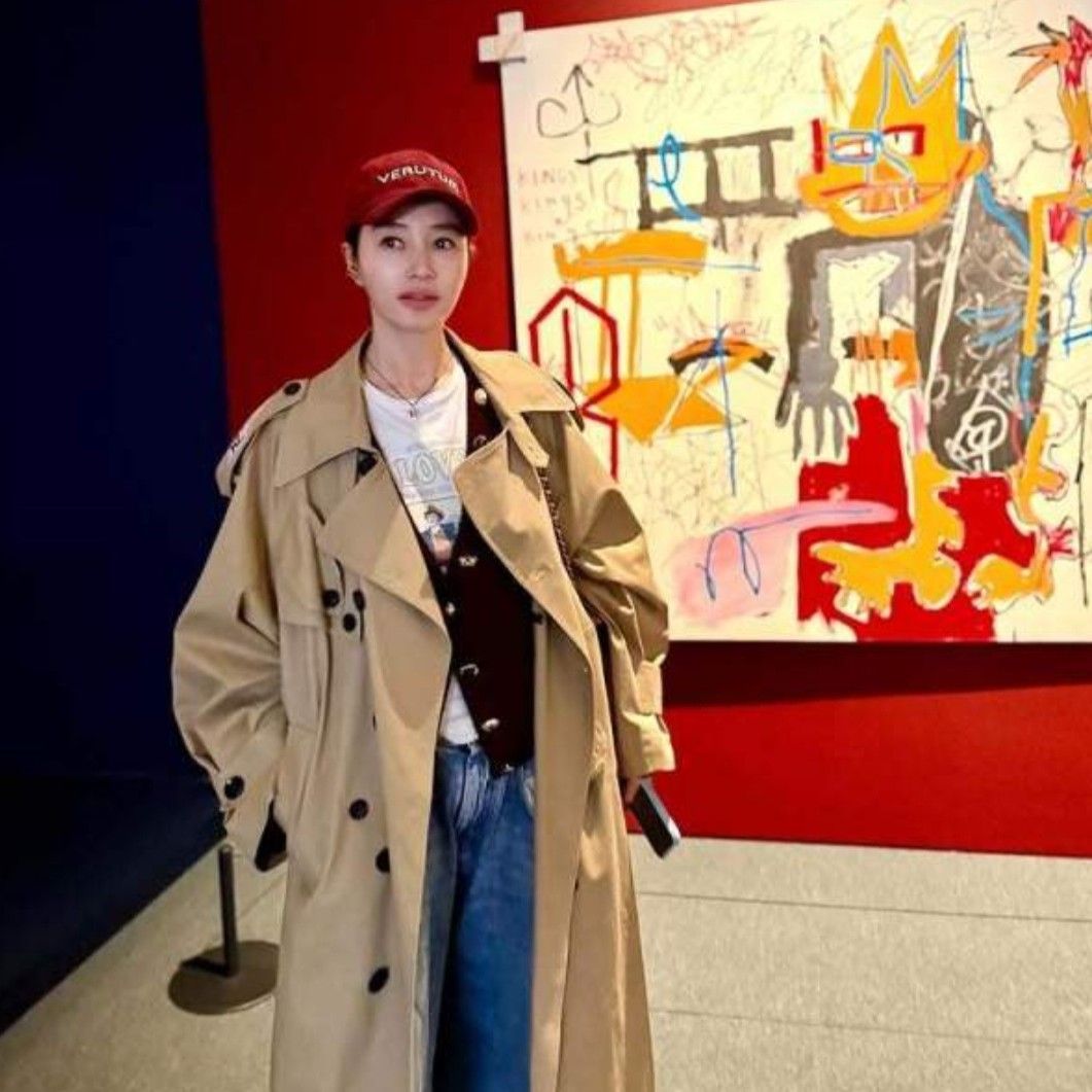 Latest photo of Kim Hyesoo