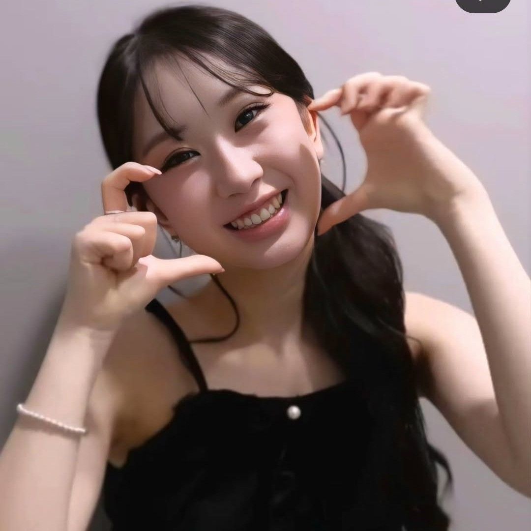 Foto kegiatan terbaru dari Jeon Yujin