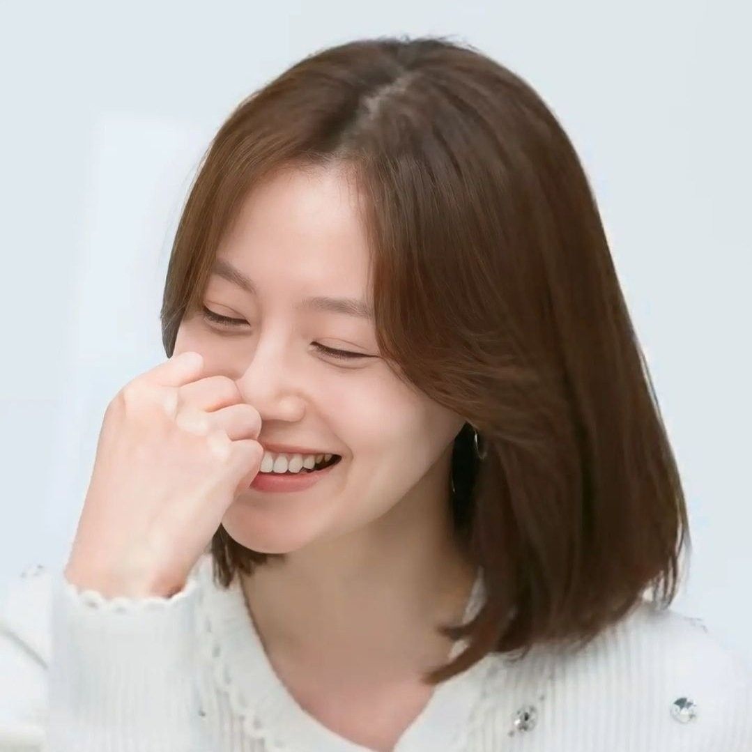 A moment captured by a fan of Moon Chaewon