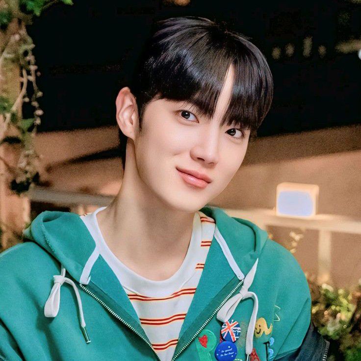 Latest photo of Ha Yoojoon