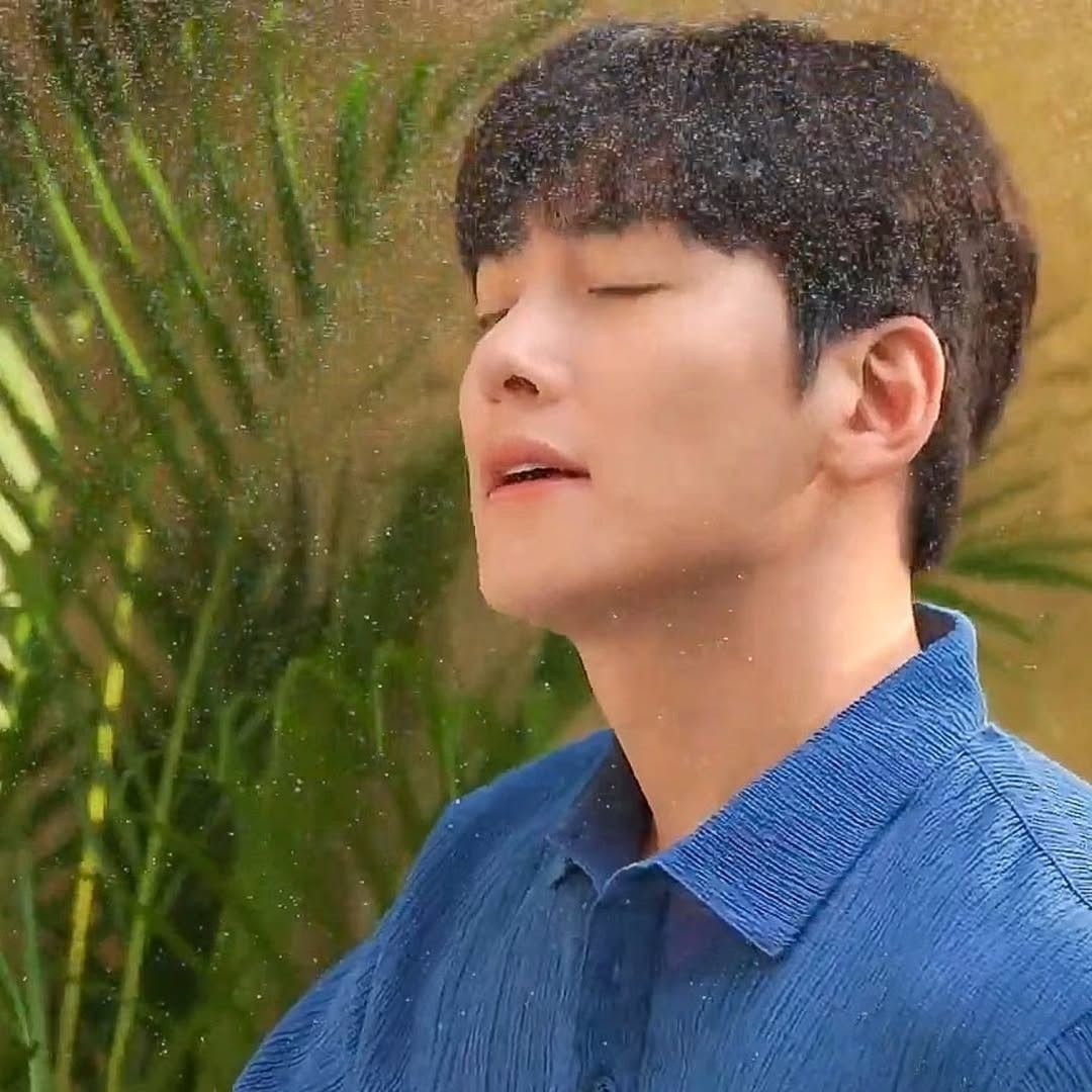 Latest photo of Ji Changwook