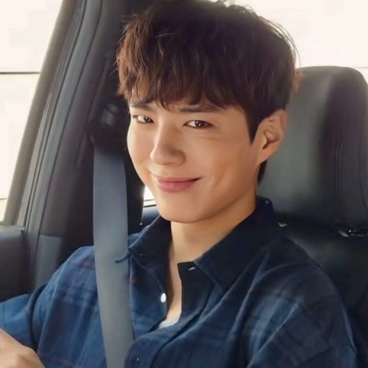 Behind-the-scenes cut of Park Bogum