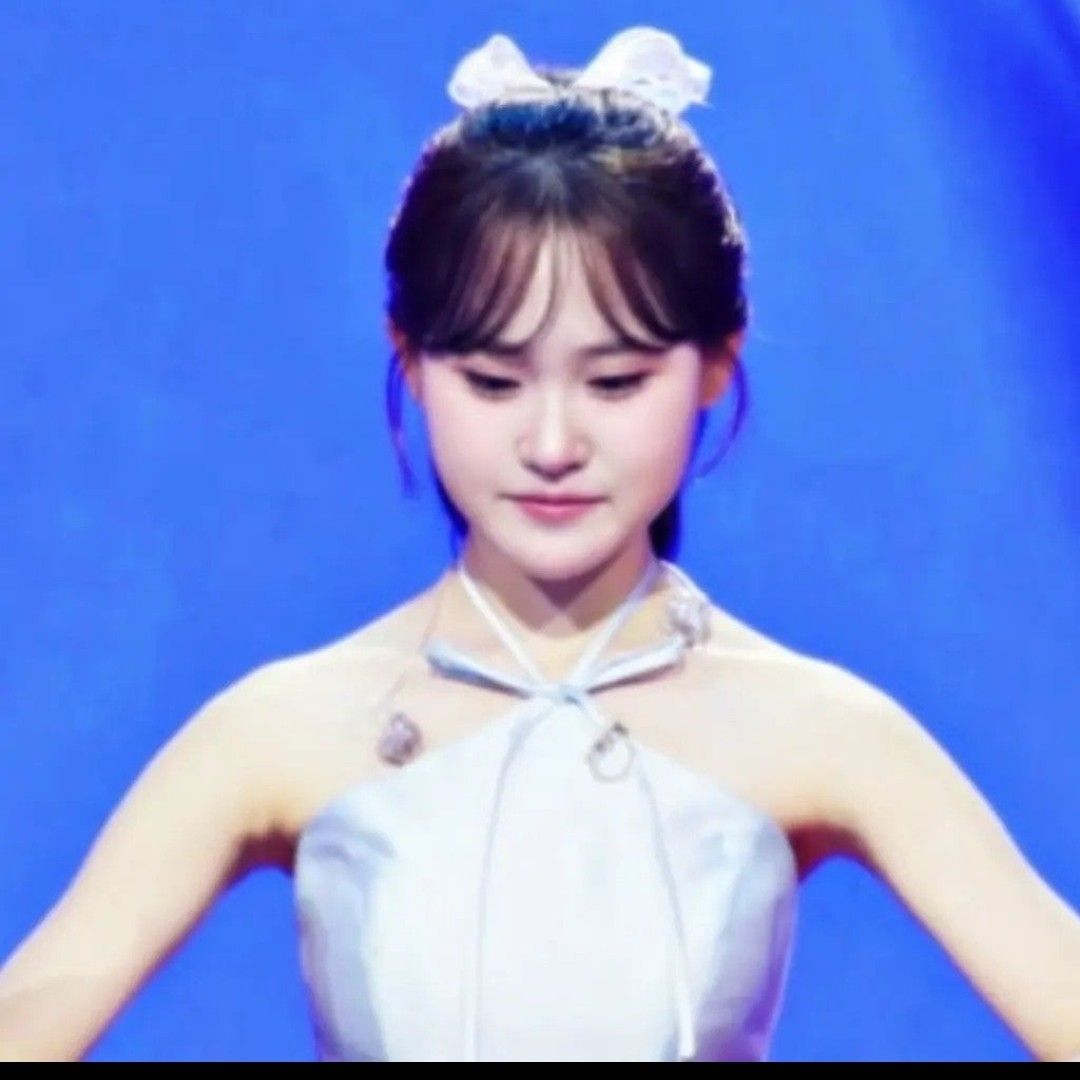 Latest photo of Kim Dahyun