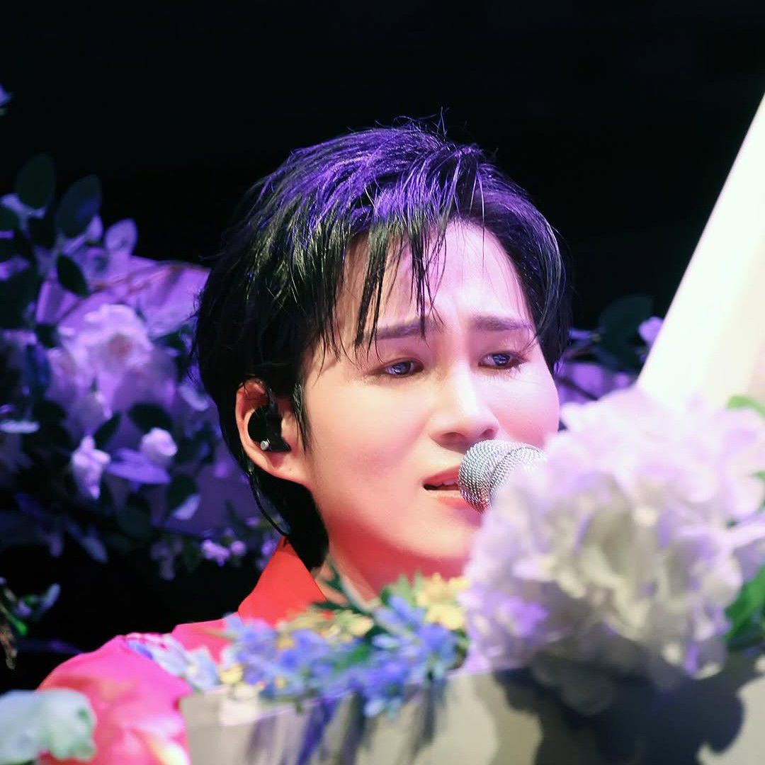 金熙栽的最新照片