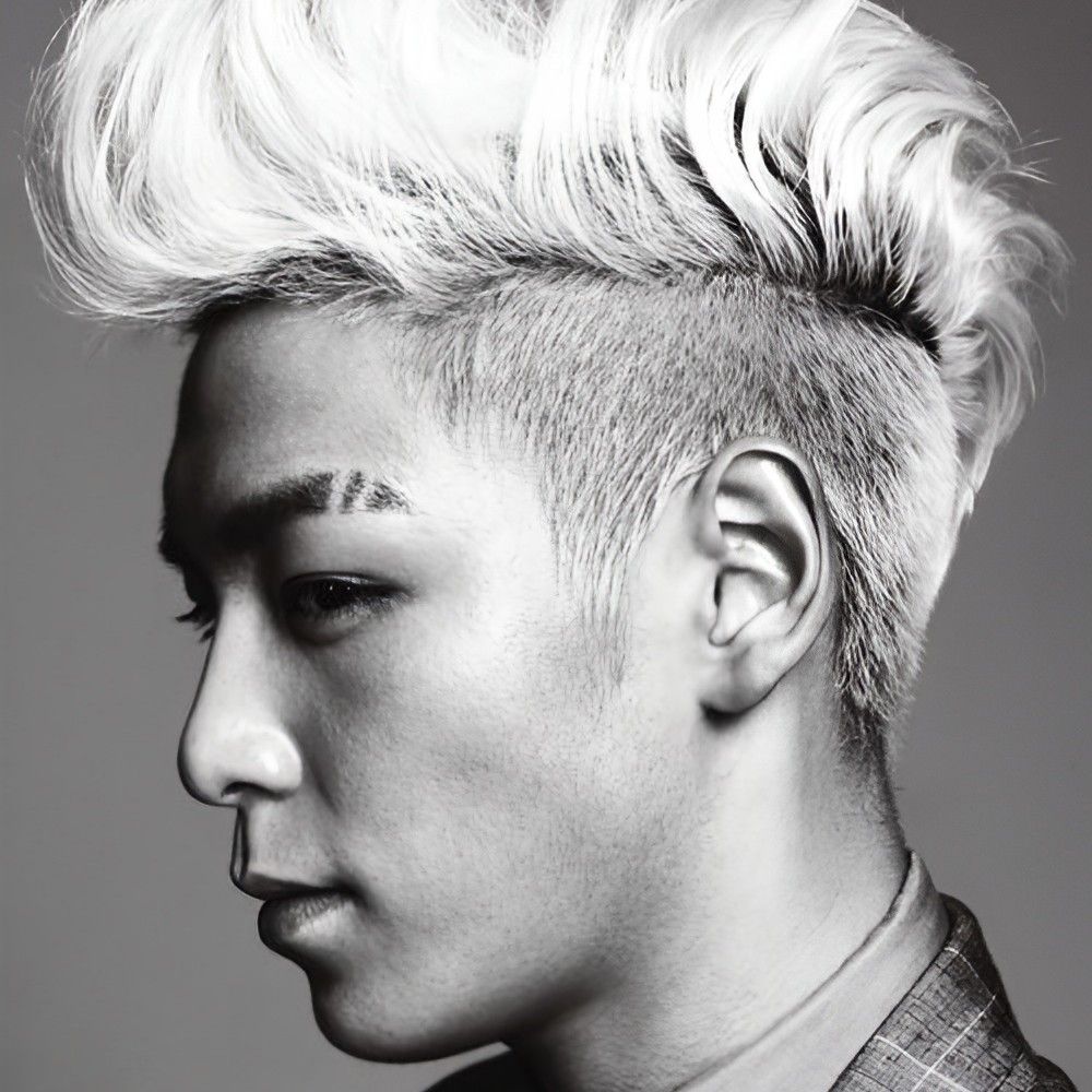 A moment captured by a fan of T.O.P