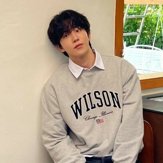 Behind-the-scenes cut of Nam Joohyuk