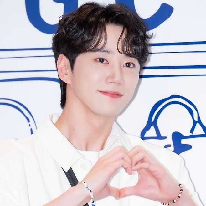 Latest photo of Lee Junyoung